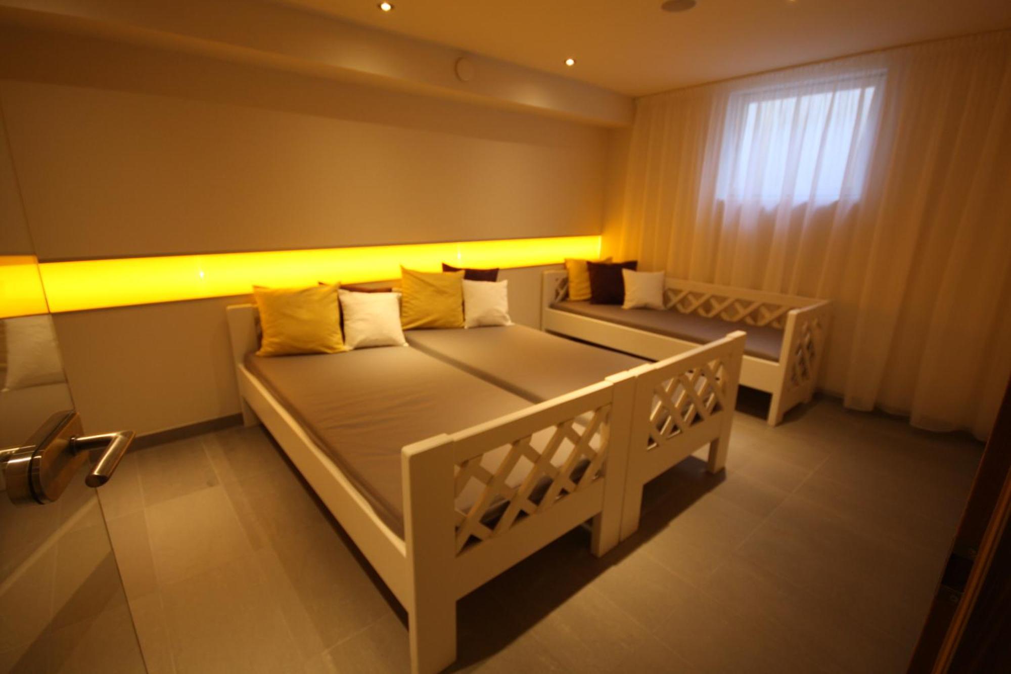 אלטנמרקט אים פונגאו Aparthotel Kristall מראה חיצוני תמונה