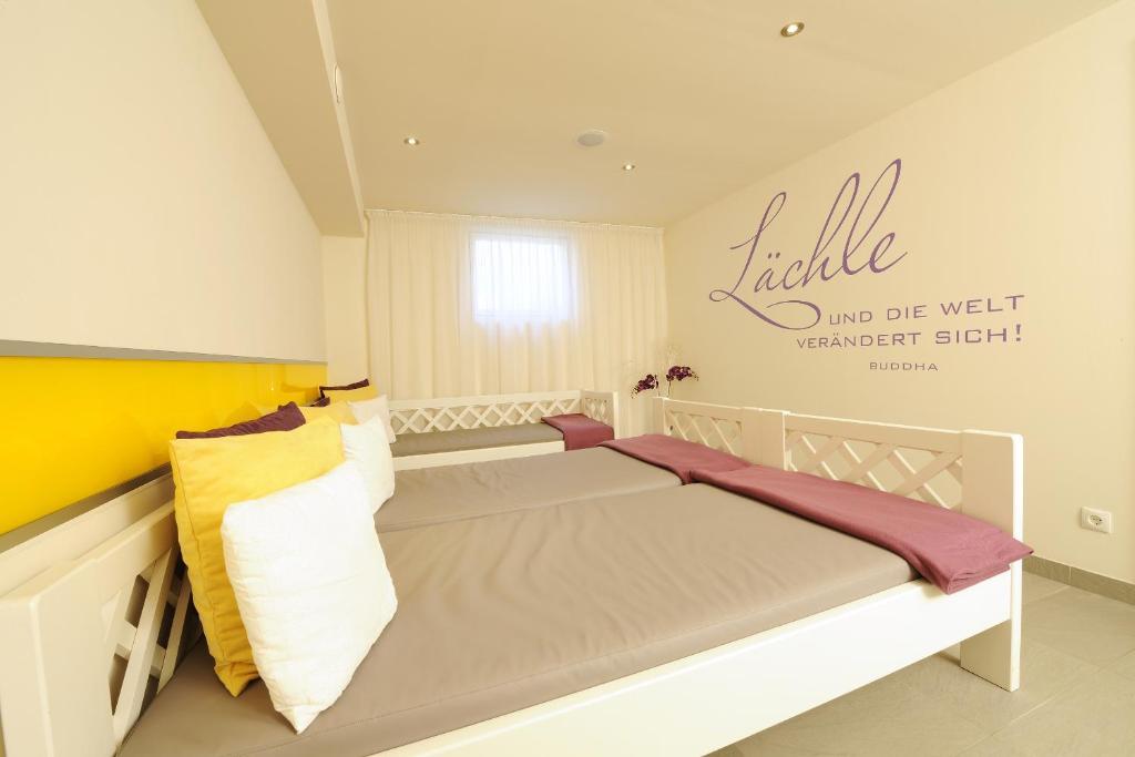 אלטנמרקט אים פונגאו Aparthotel Kristall מראה חיצוני תמונה